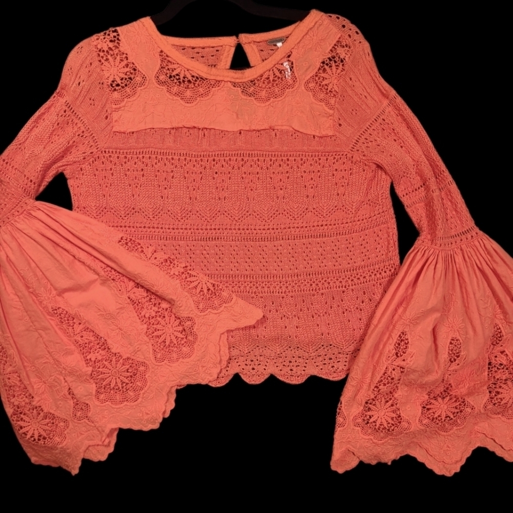 Free People Embroidered And Knit Bell Sleeve Oversized Top Size XS